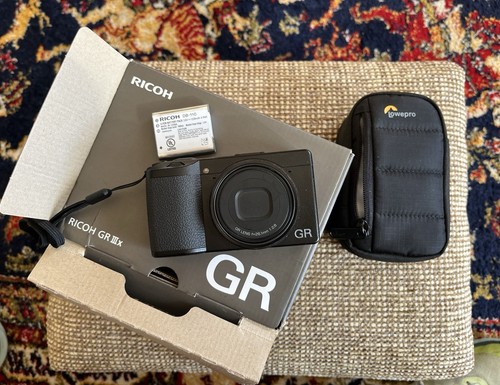 Ricoh griiix digital - ricoh,